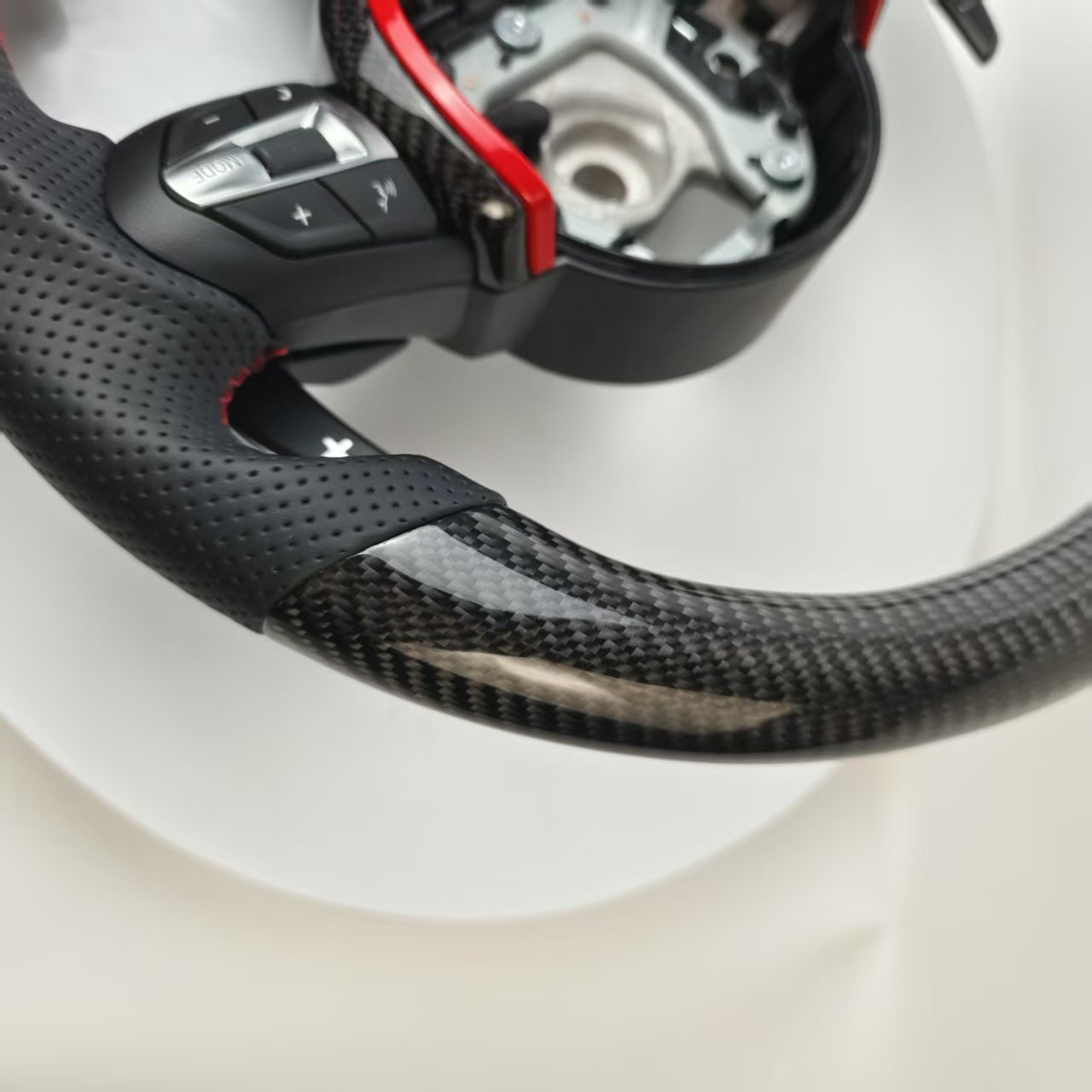Custom Carbon Fiber Steering Wheels For BMW Series M,F, And E - Image 5